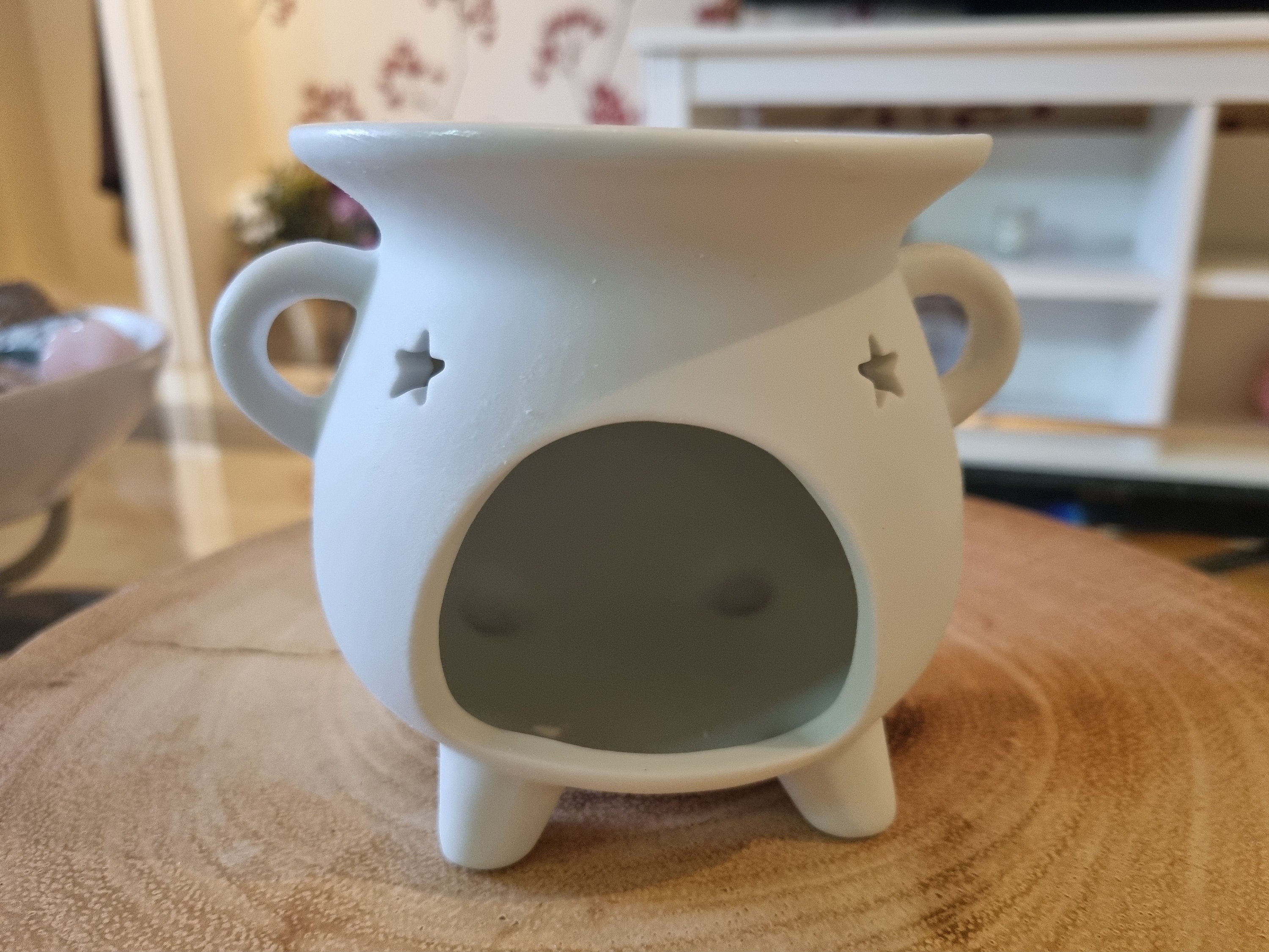 White Mystic Moon cauldron oil burner