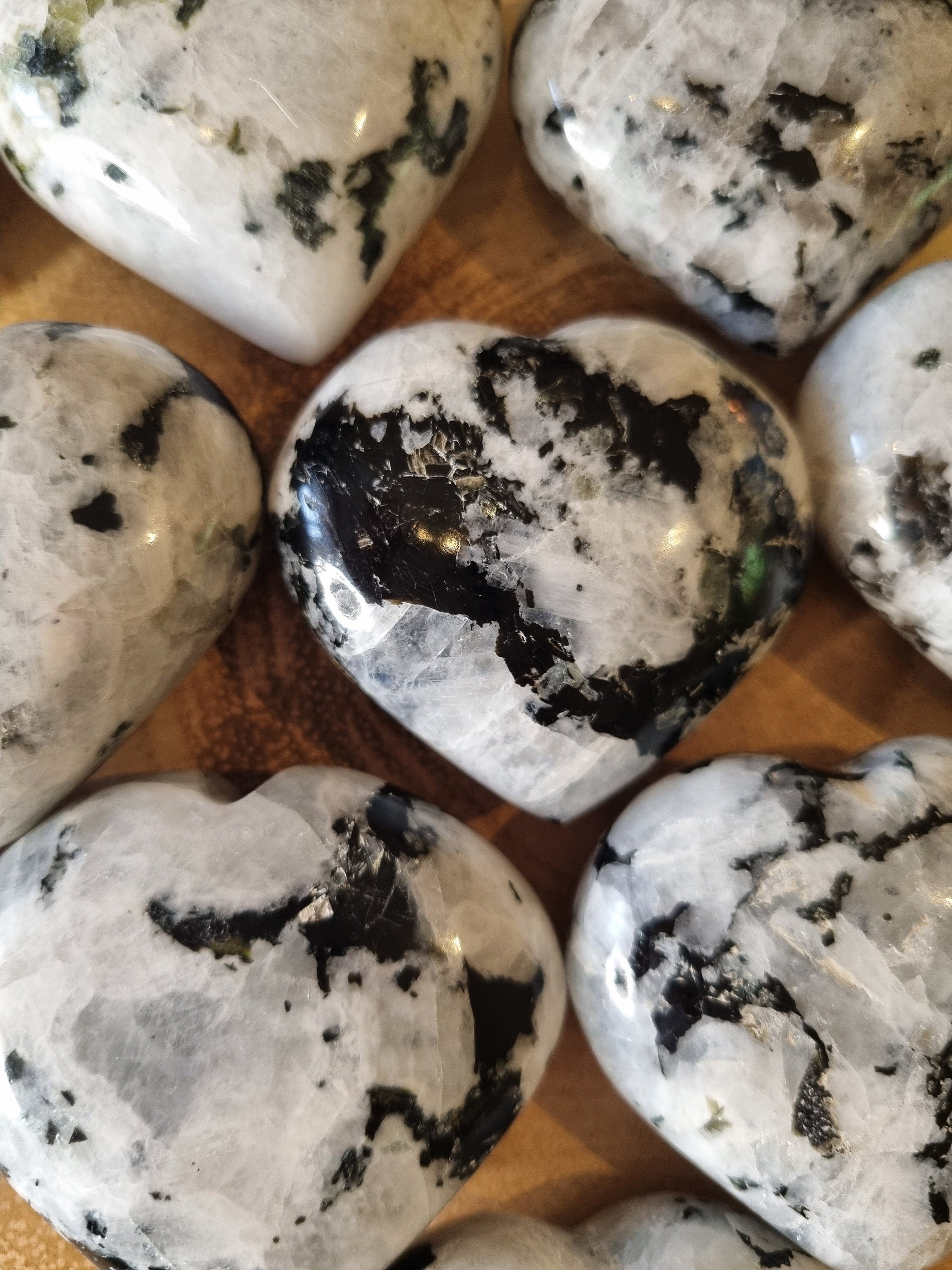 Moonstone Heart Carving: 100g Crystal Stone